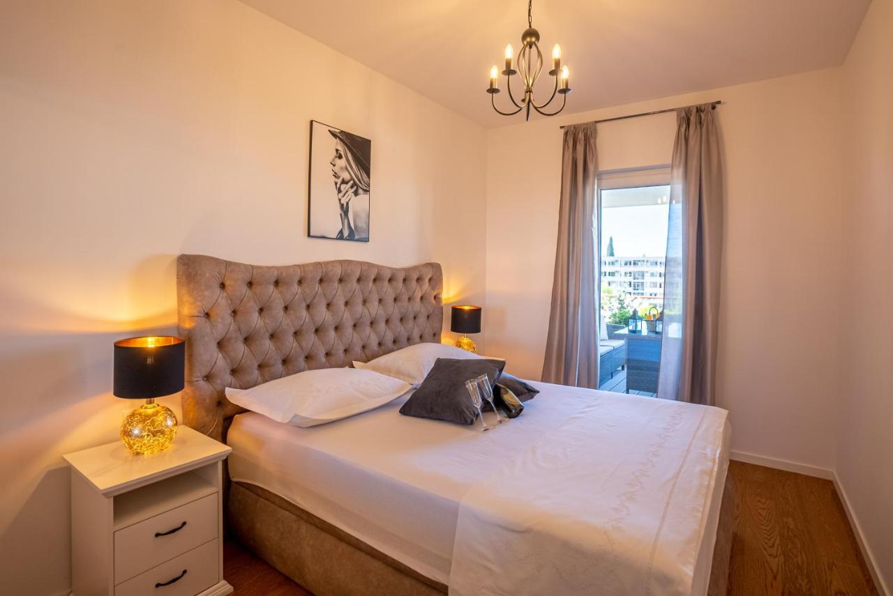 Morska Vila 6 Luxury Apartment Znjan Split Buitenkant foto