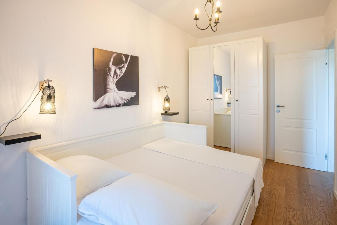 Morska Vila 6 Luxury Apartment Znjan Split Buitenkant foto